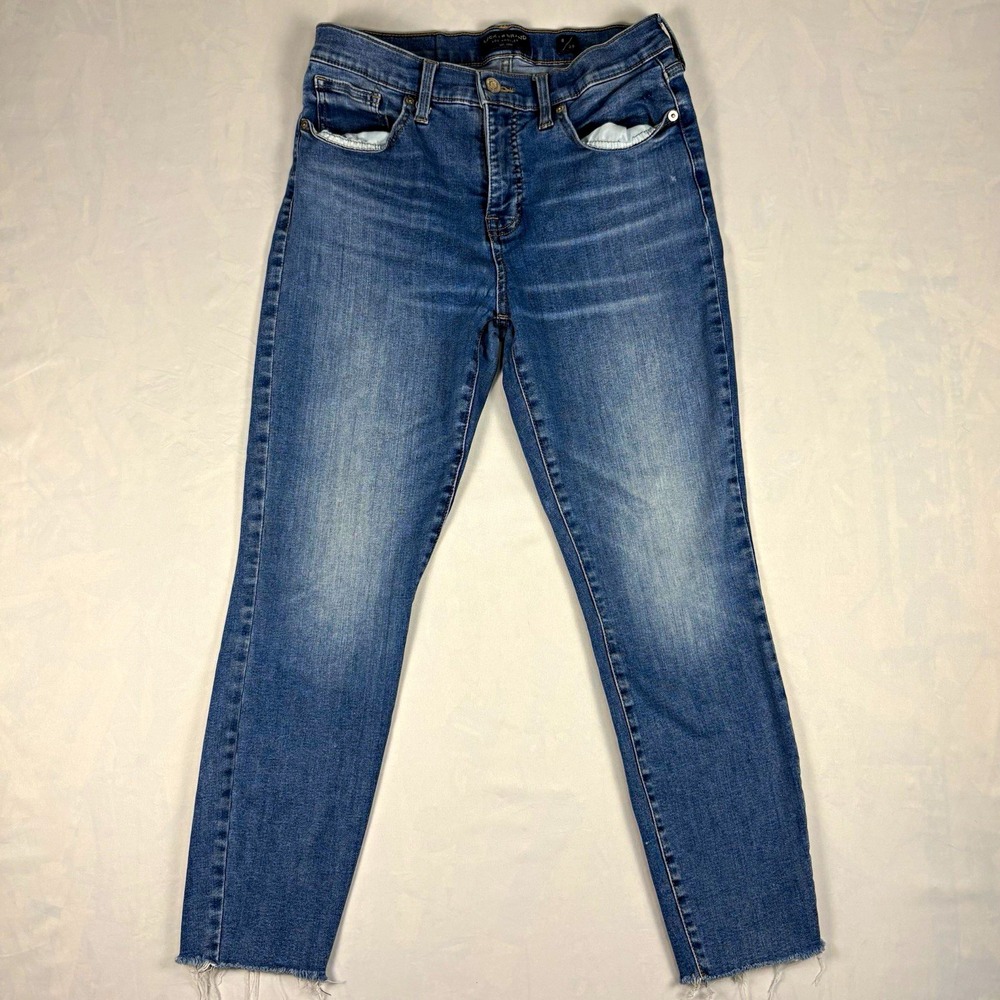 Lucky Brand Ava Mid Rise Crop Jeans Womens 8/29 Medium Wash Raw Hem Stretch - Picture 1 of 9